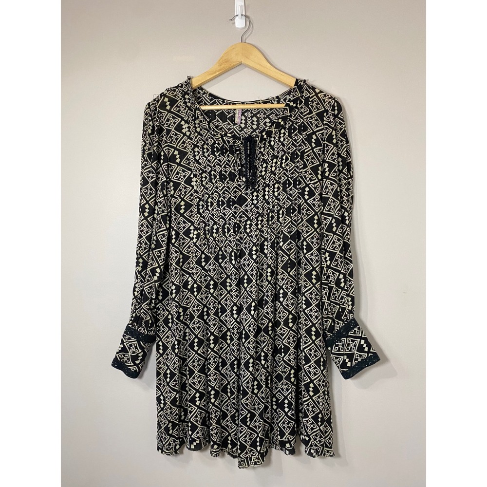 Free People Black Geometric Print Tie Neck Long Sleeve Mini Dress SMALL Pintuck